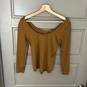 Uniqlo Mame Kurogouchi HEATTECH Ballet Neck T-Shirt